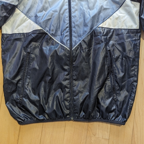 Adidas windbreaker - Picture 2 of 5